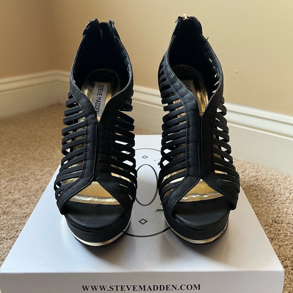 Steve Madden Wedges